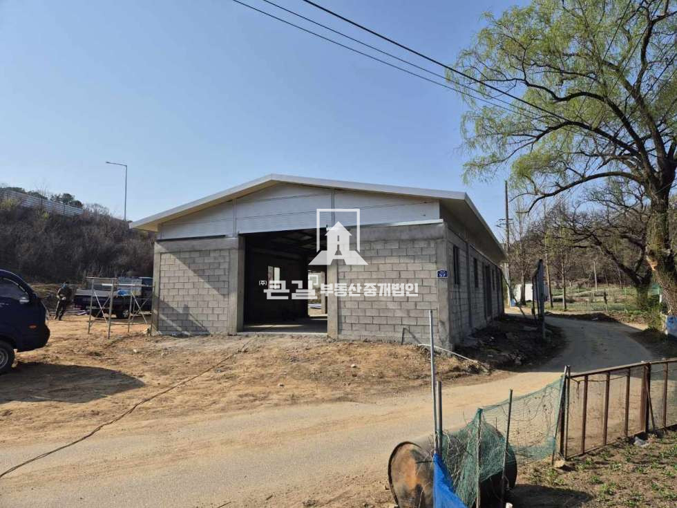 경기 고양덕양구 성사동 74p/축사/넓은단독마당, 고양시 덕양구 성사동 농업용 창고 임대 월세 매물번호 12636 사진 2