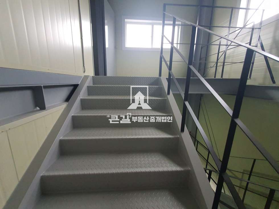 경기 파주시 연다산동 실354/공장/2층통/2층사무실/ 마당 넓은 월세 매물번호 10670 사진 6