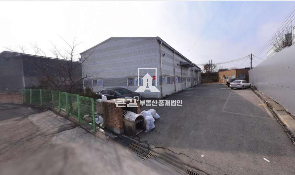 경기 파주시 상지석동 140p 공장 단독마당, 대형차 진입가능, 사무동있음 월세 매물번호 14042 사진 2