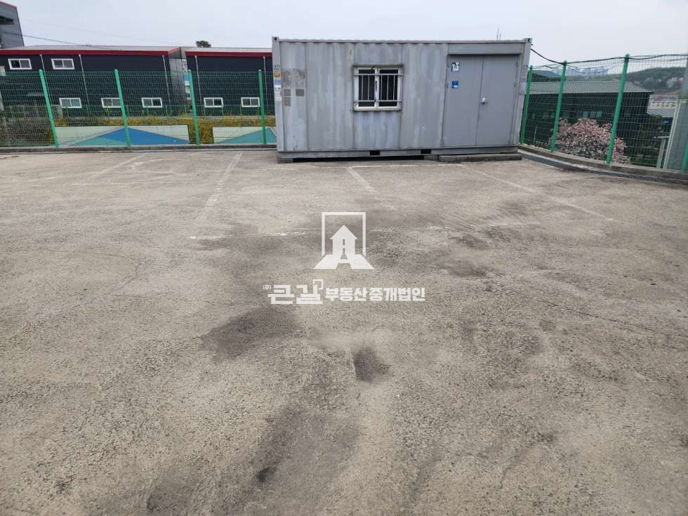 경기 고양일산동구 문봉동 대지580평, 창고시설4동, 도로지분36평 포함 매매 매매 매물번호 12615 사진 4
