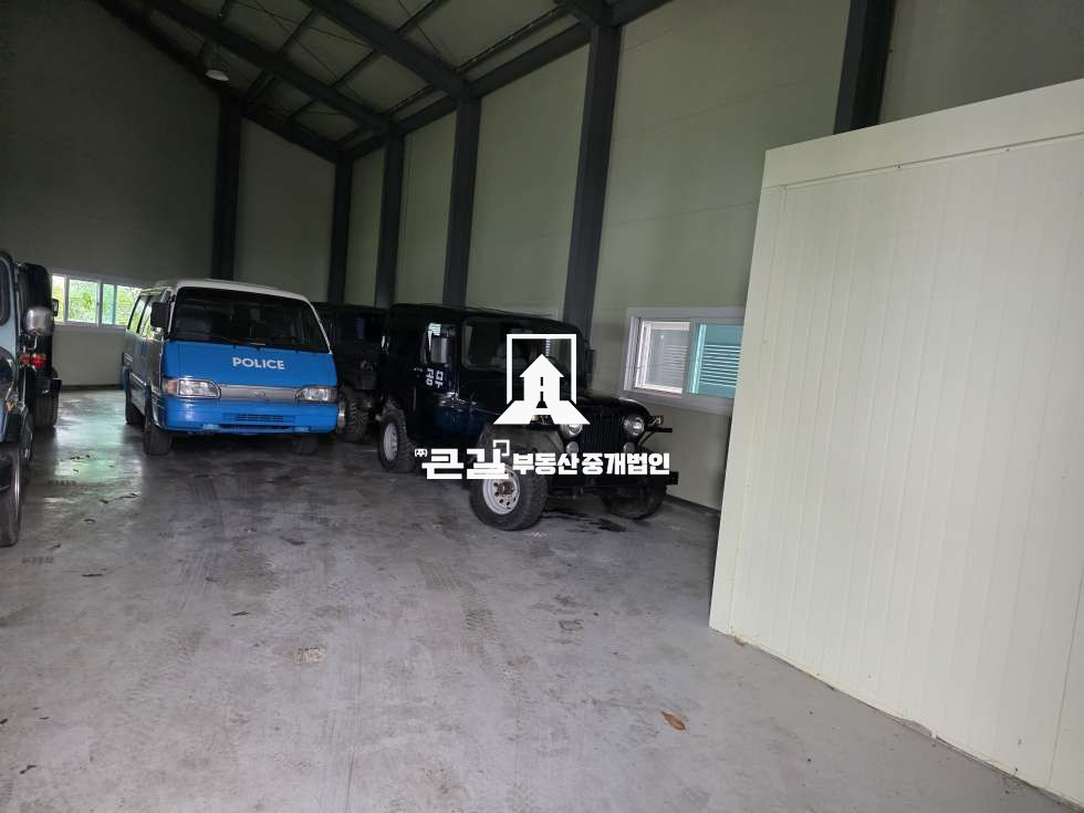 경기 고양일산동구 성석동 주건축물제2,주건축물제3,주건축물제4동 470p, 1,2종근생, 마당1850p , 츄레라진입,매매가능 월세 매물번호 15543 사진 4