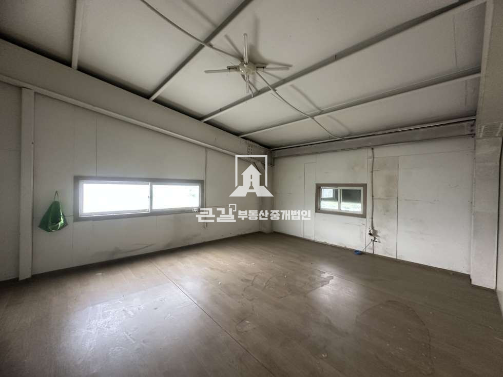 경기 파주시 조리읍 오산리 가,나,다,라,마동 400p /공장/전력500kw/가설100p/내부사무실/기숙사/화장실 월세 매물번호 15134 사진 18